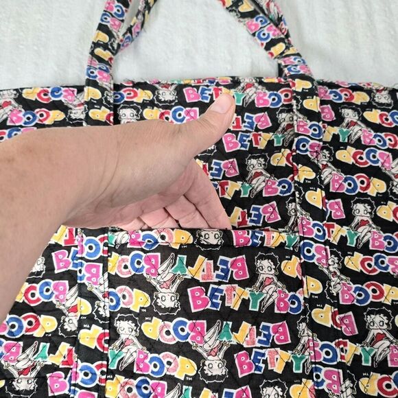 Betty Boop Shoulder Tote Soft‎ Fabric All Over Print Colorful Quilted - Picture 3 of 9